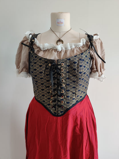 Cottage Corset Rosie Mother of dragon